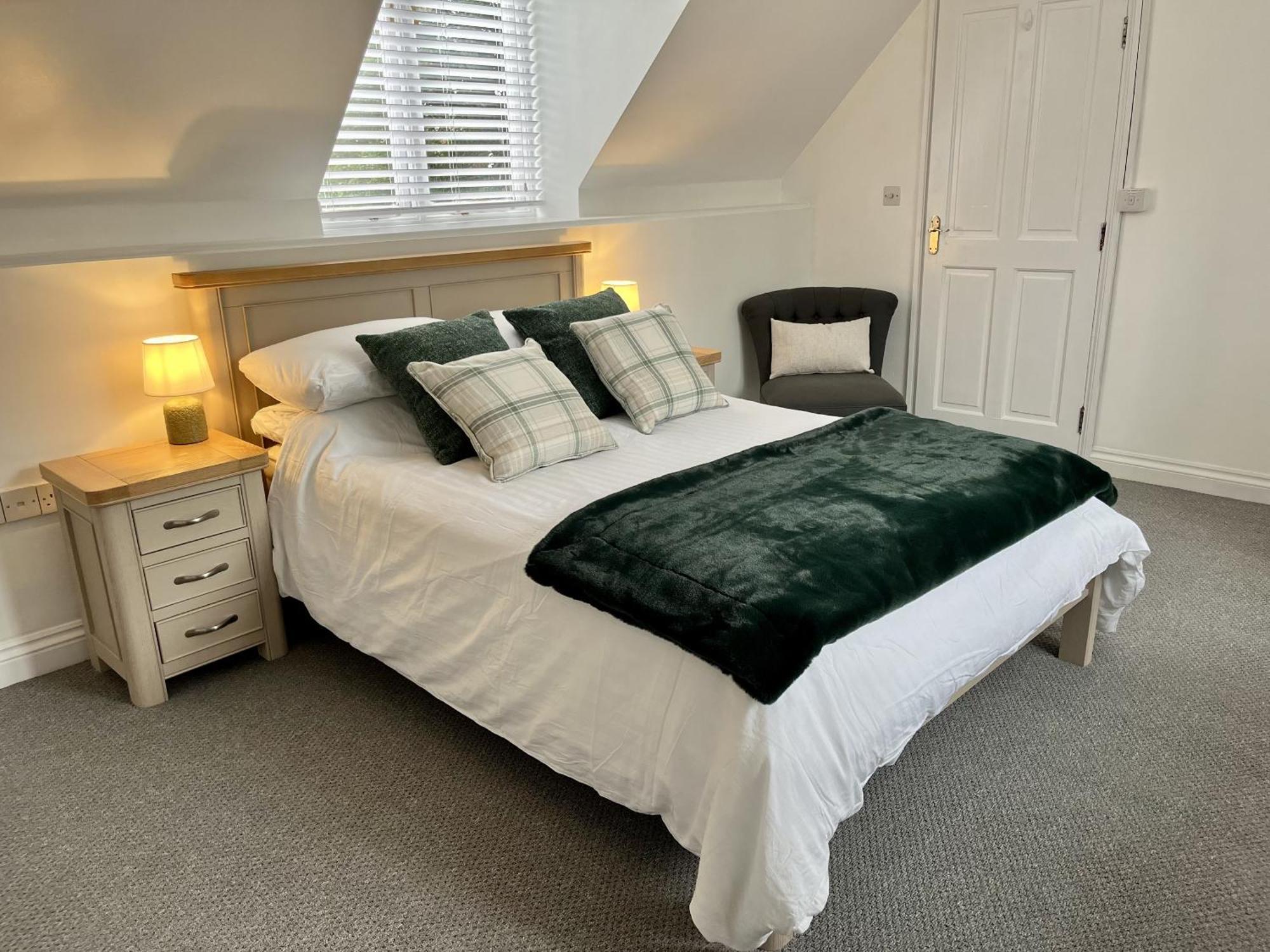 The Coach House - With Hot Tub Villa St Austell Room photo